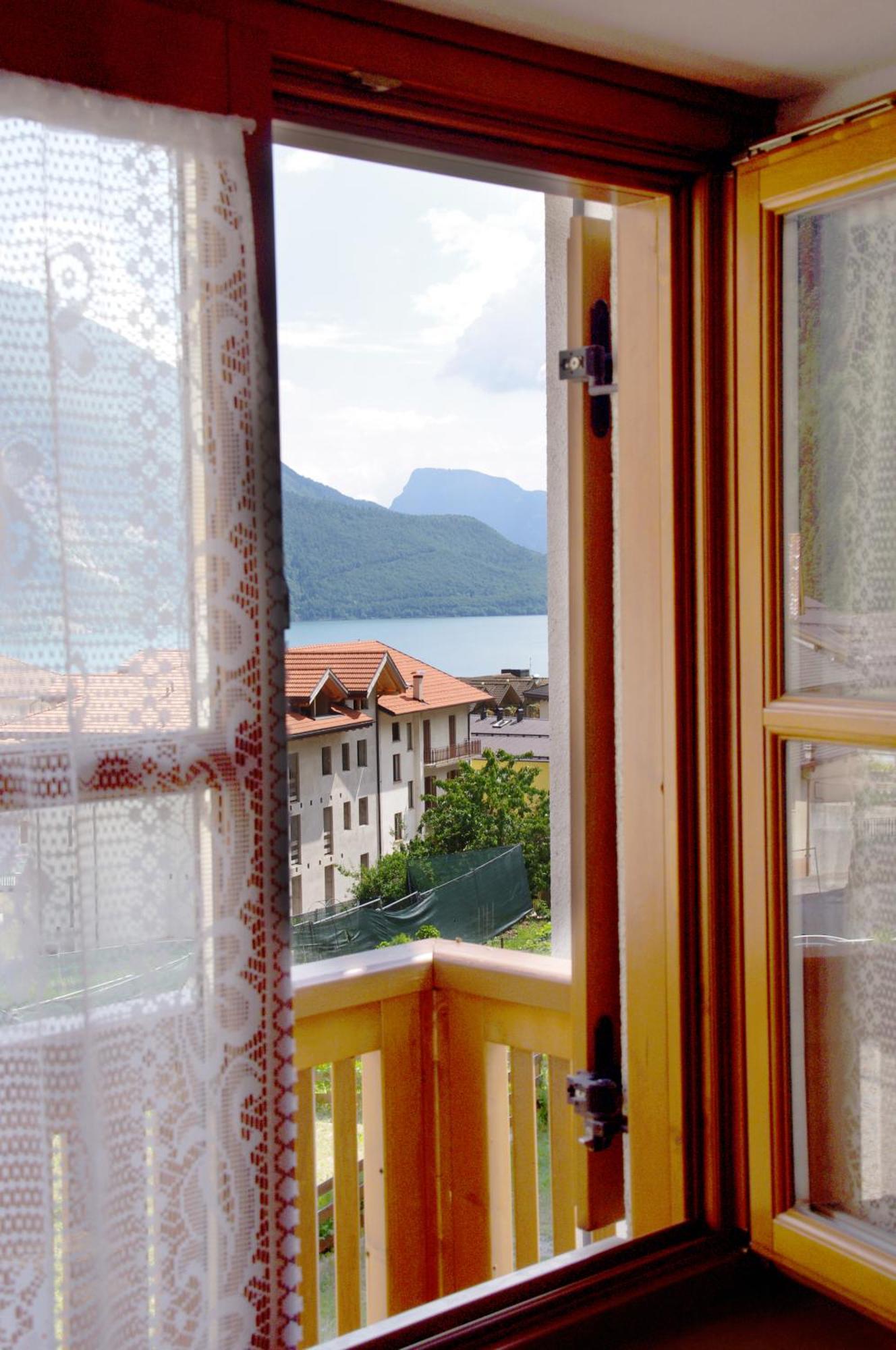 Appartamenti -Casa Nicolussi- Molveno Bagian luar foto